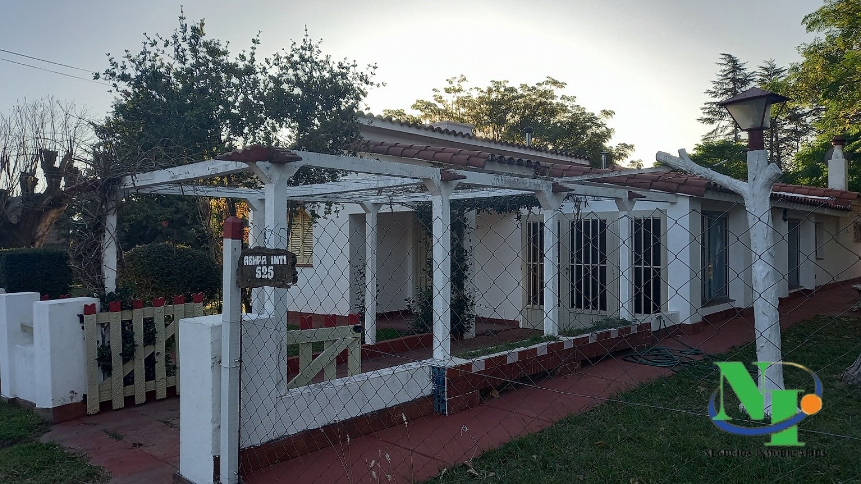 Zona B. Chari Huasi y Ashpa Inti
