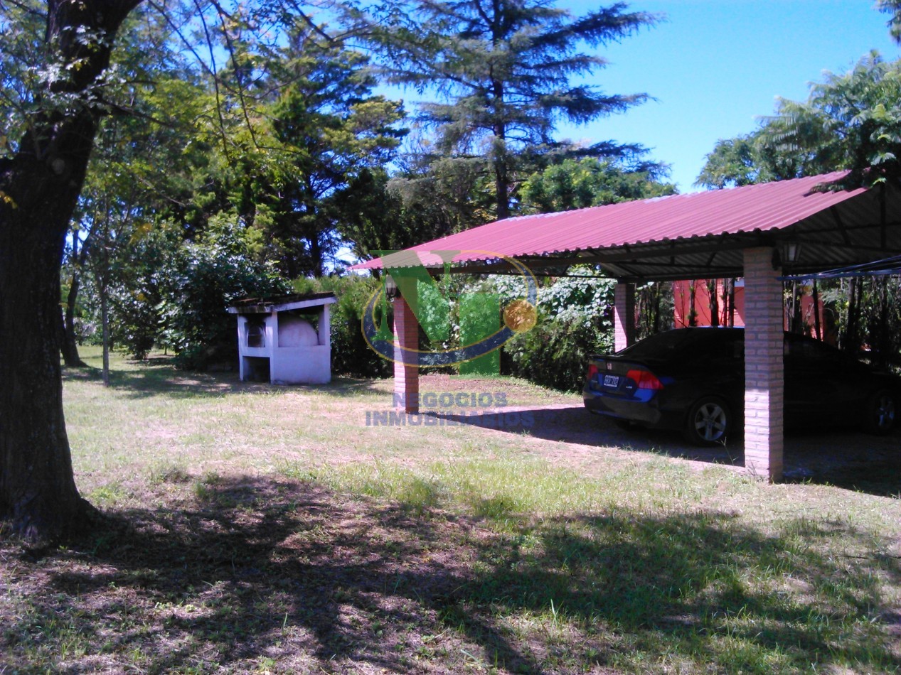 Excelente propiedad frente al lago.