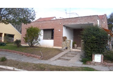 Propiedad en Barrio Casino. Villa Rumipal.